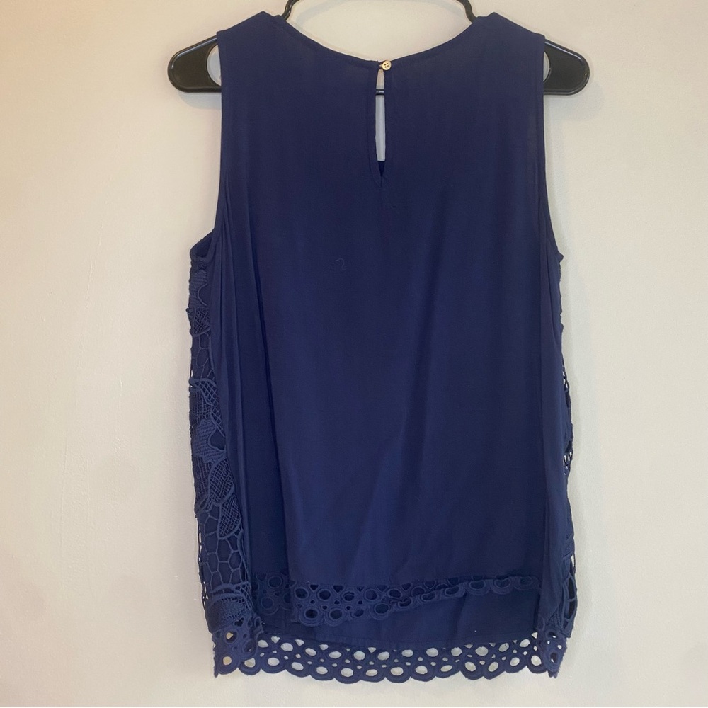 Merona Navy Blue Floral Lace Blouse Medium - Picture 2 of 4